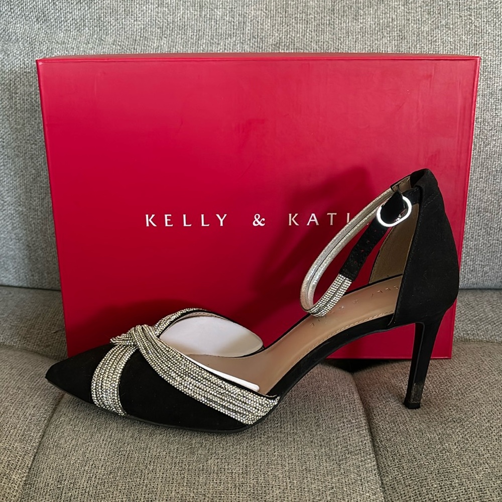 Kelly & Katie Bordyn Pump